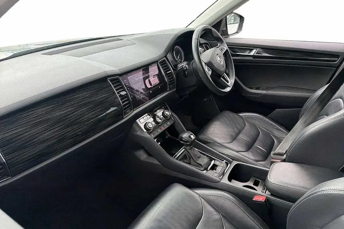 Usado Skoda Kodiaq SE L 110 CV (80 kW) 2020 Gris SUV
