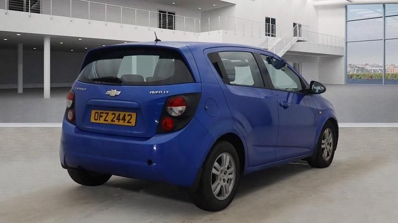 Used Chevrolet Aveo LT 86 HP (63 kW) 2012 Blue Hatchback
