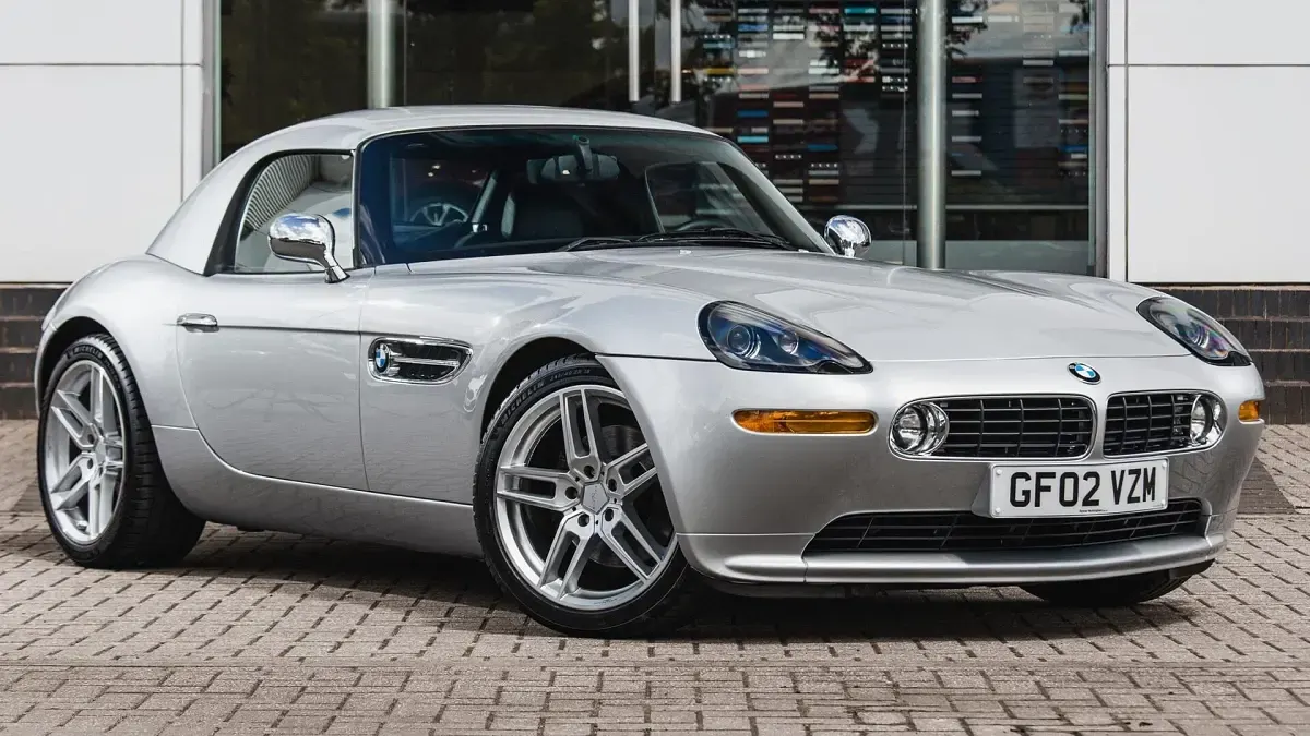 Used BMW Z8 395 HP (290 kW) 2002 Silver Cabriolet