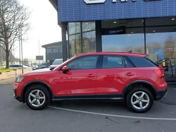 Begagnad Audi Q2 150 HK (110 kW) 2020 Röd SUV
