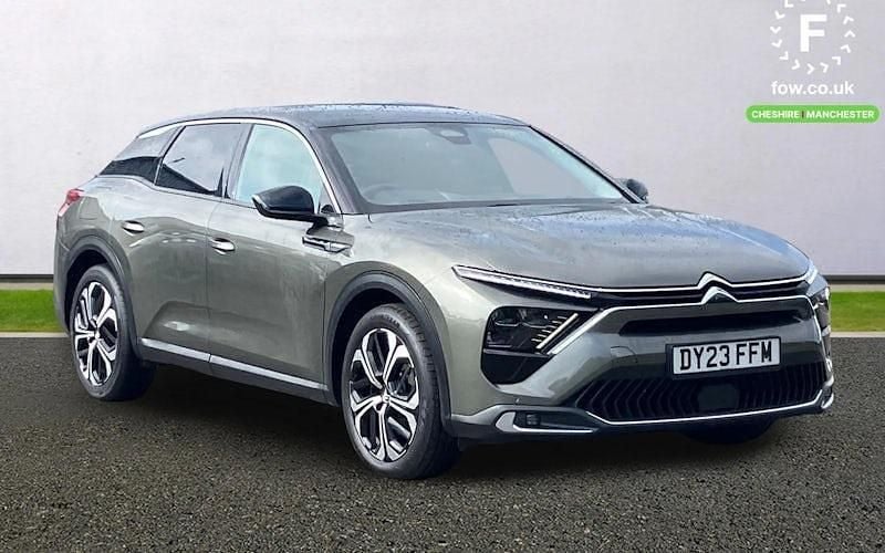 Begagnad Citroën C5 X Shine 224 HK (164 kW) 2023 Kombi
