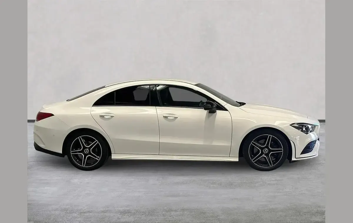 Usado Mercedes CLA200 Executive 161 HP (118 kW) 2023 Branco Coupé