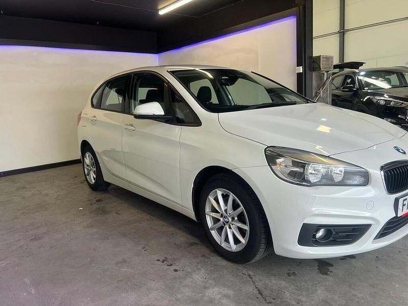 Used BMW 216 Comfort Edition 116 HP (85 kW) 2017 White Hatchback