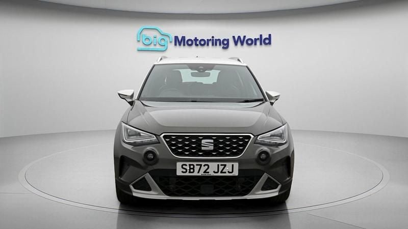 Used Seat Arona Xperience Lux 110 HP (80 kW) 2023 Grey SUV