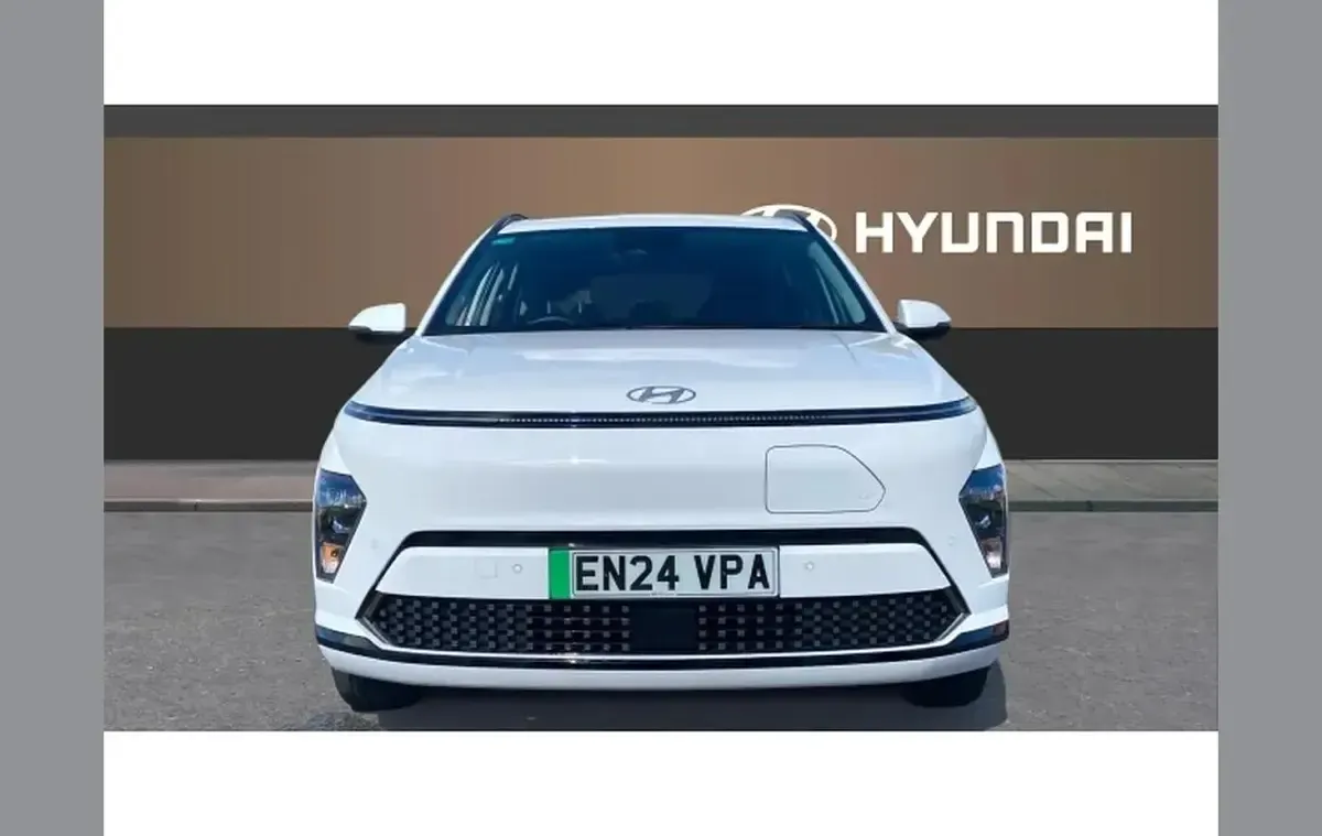 Used Hyundai Kona Advanced 160 kW (218 HP) 2024 White SUV