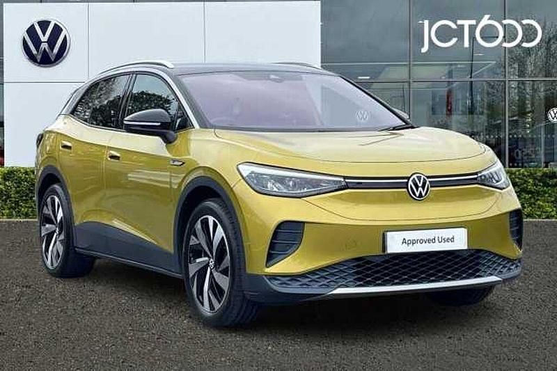 Yellow Used 2021 VW ID.4 Pro Performance SUV | £20,671 (Fair price) - Image 1/4
