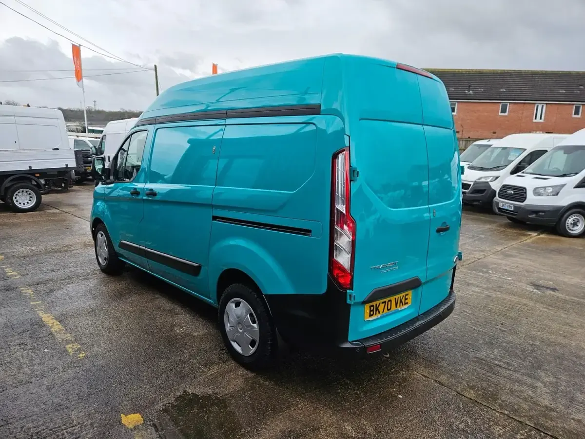 Used Ford Transit Custom Trend 130 HP (95 kW) 2020 Green Van