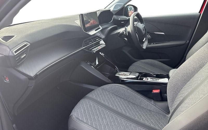 Used Peugeot 208 Allure 102 HP (75 kW) 2025 Red Hatchback