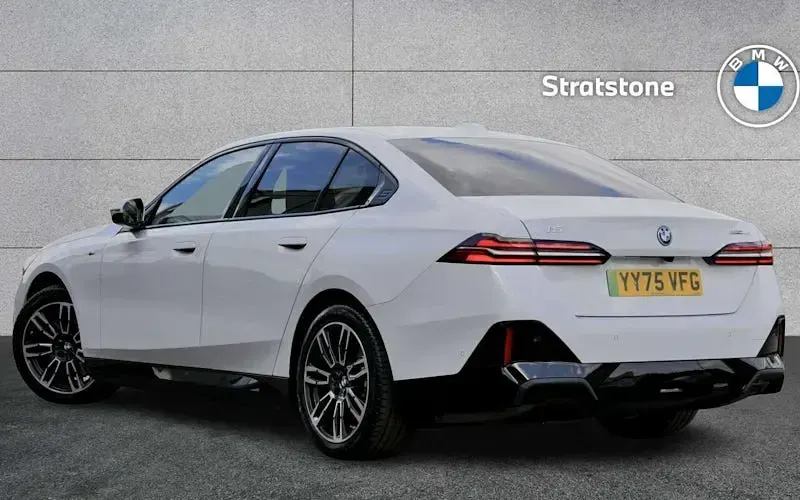 Used BMW i5 M Sport 250 kW (340 HP) 2025 White Sedan