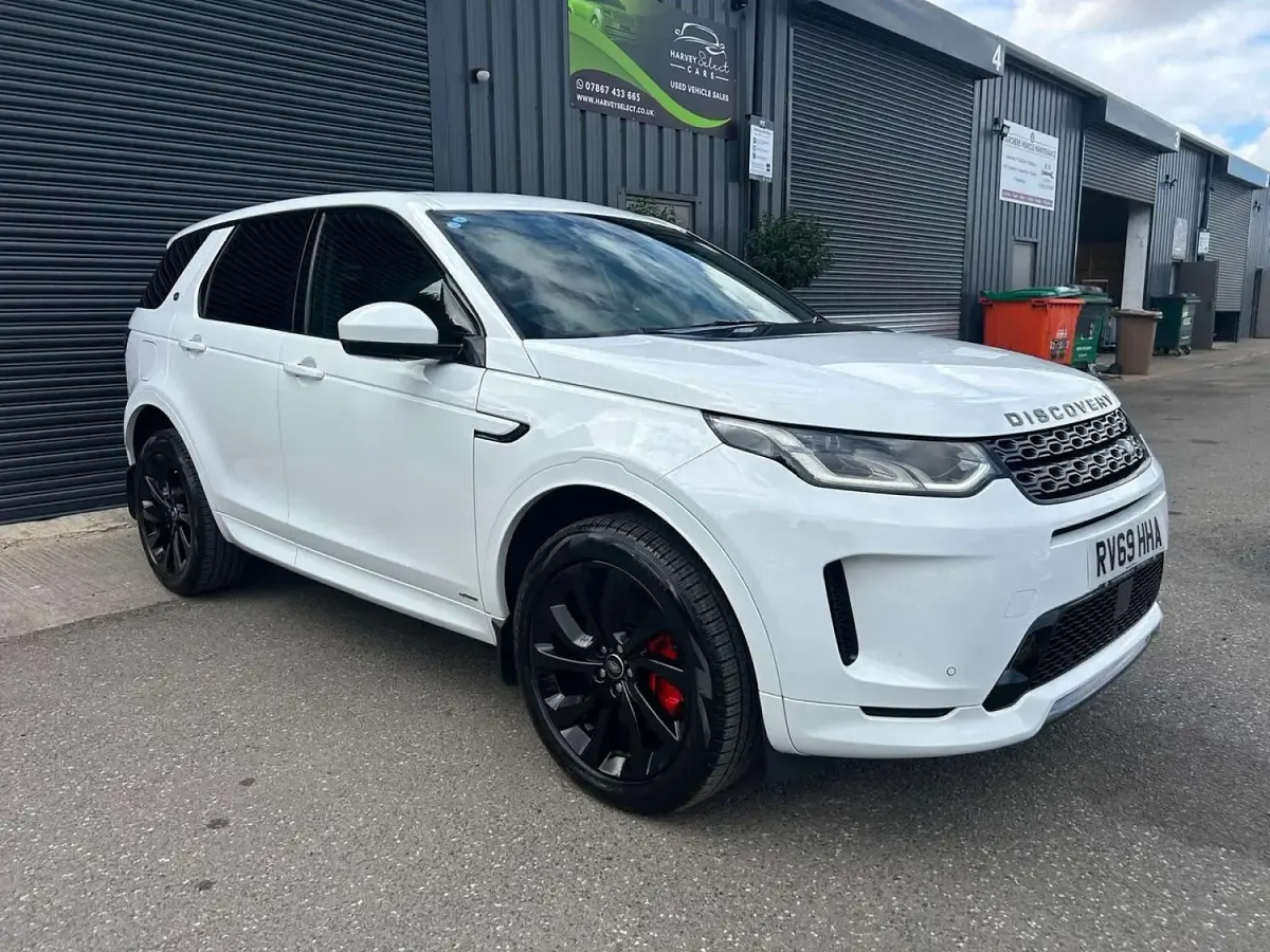 Used Land Rover Discovery Sport HSE Dynamic 236 HP (173 kW) 2019 White SUV