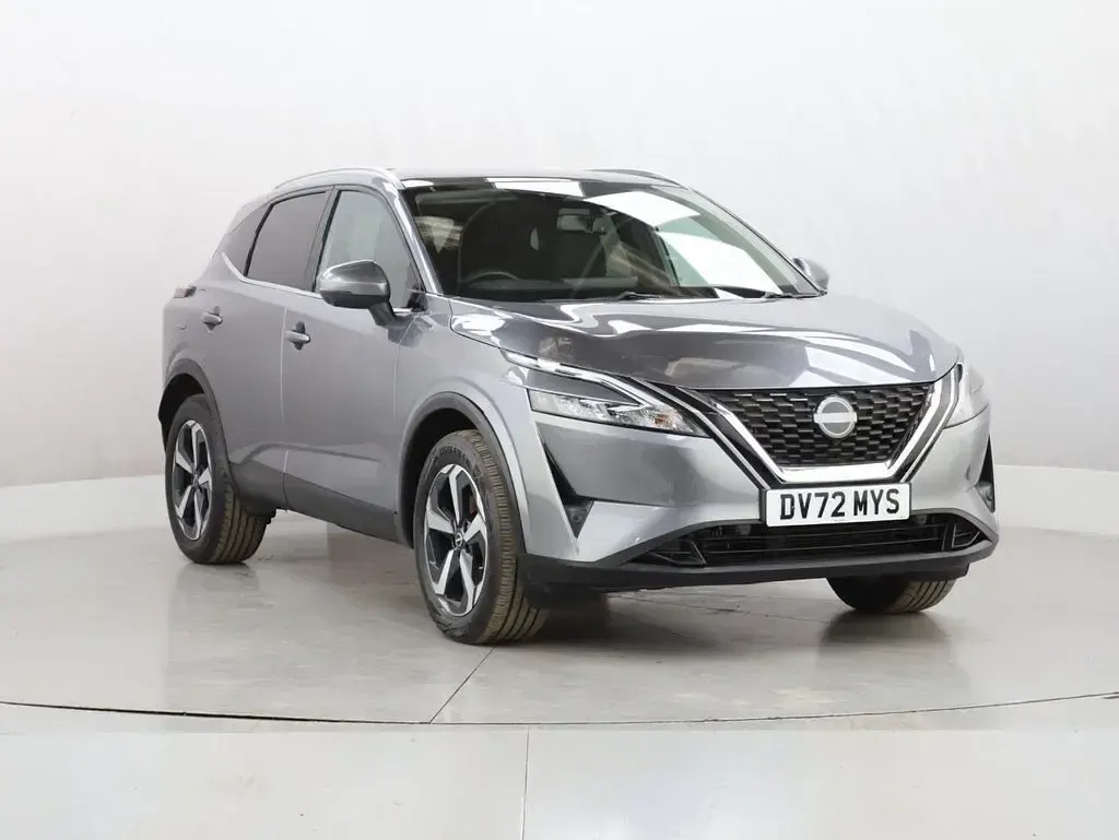 Used Nissan Qashqai N-Connecta 140 HP (102 kW) 2022 Grey SUV