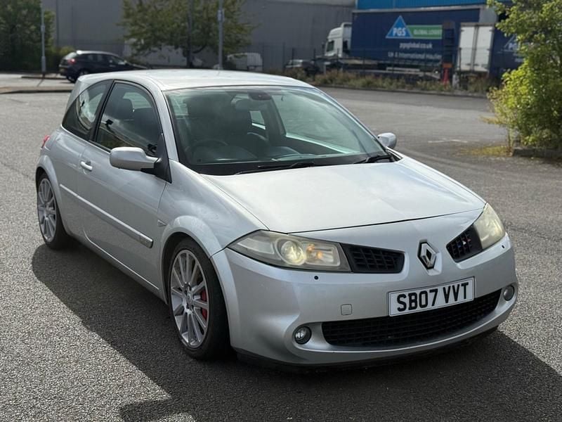 Silver Used 2007 Renault Mégane II Hatchback | £3,250 - Image 1/4