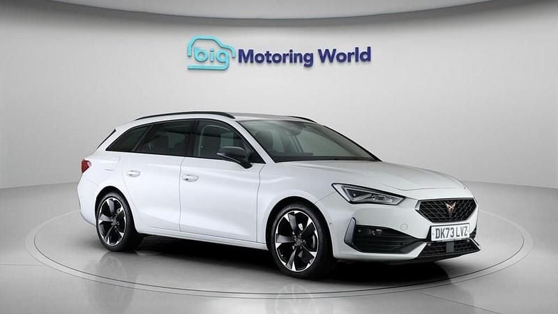Used Cupra Leon 150 HP (110 kW) 2024 White Estate