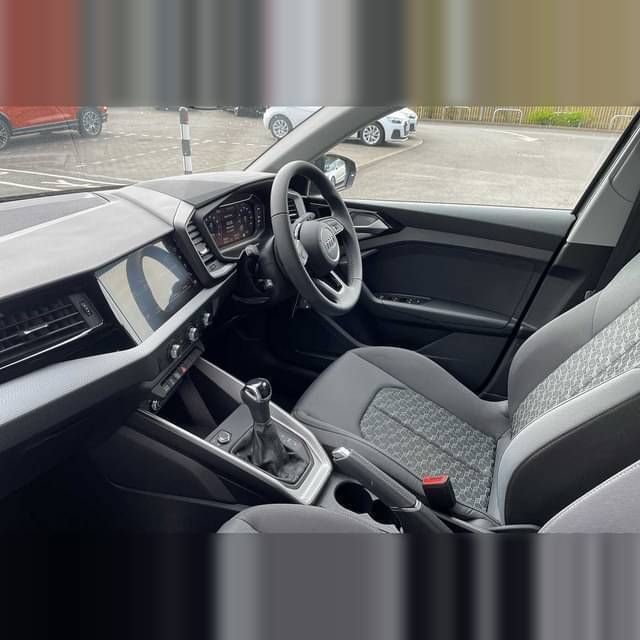 Image 2/4