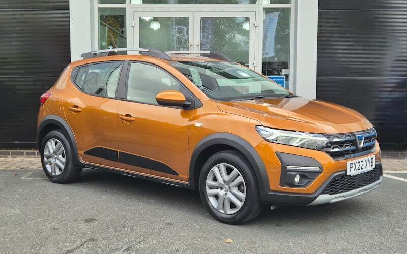 Orange Used 2022 Dacia Sandero Comfort Hatchback | £11,384 (Fair price) - Image 1/4