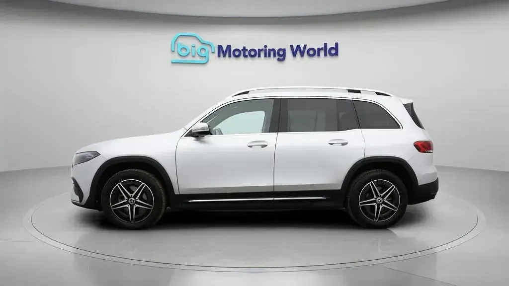 Usado Mercedes EQB350 AMG line 214 kW (292 HP) 2023 SUV
