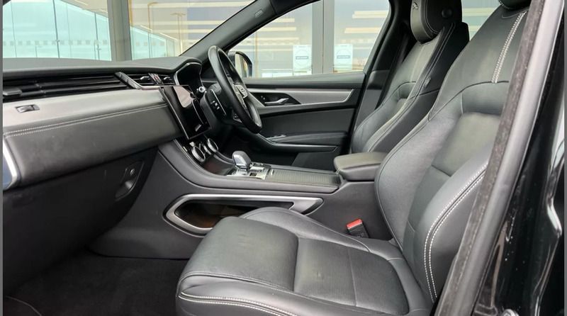 Used Jaguar F-Pace R-Dynamic 204 HP (150 kW) 2022 Metallic  santorini black  SUV