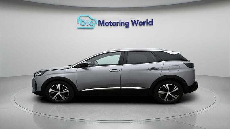 Used Peugeot 3008 Premium 300 HP (220 kW) 2021 Grey SUV