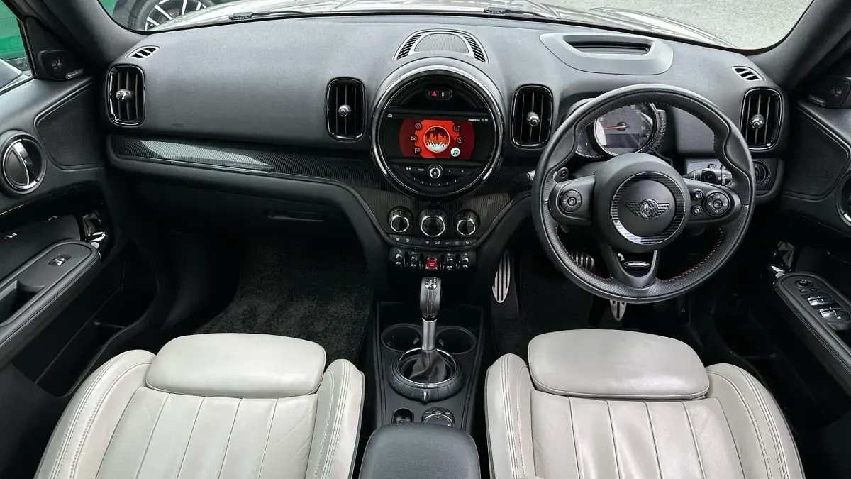 Used Mini Cooper S Countryman 189 HP (139 kW) 2017 Silver SUV