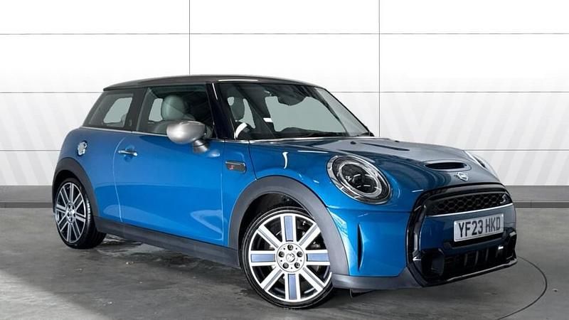 Used 2023 Mini Cooper Exclusive Hatchback | £18,980 (Good price) - Image 1/3