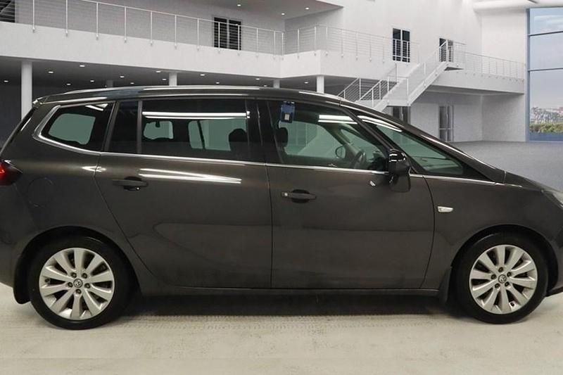 Used Vauxhall Zafira Tourer 170 HP (125 kW) 2016 MPV