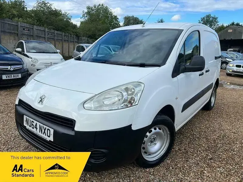 Used Peugeot Partner S 2014 White