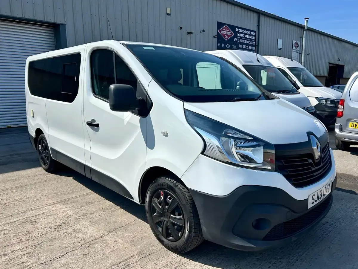 Used Renault Trafic Business 2019 White MPV