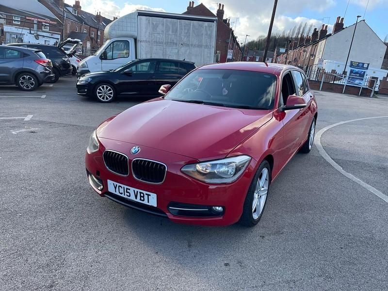 Used BMW 116 Sport Line 2015 Red Hatchback
