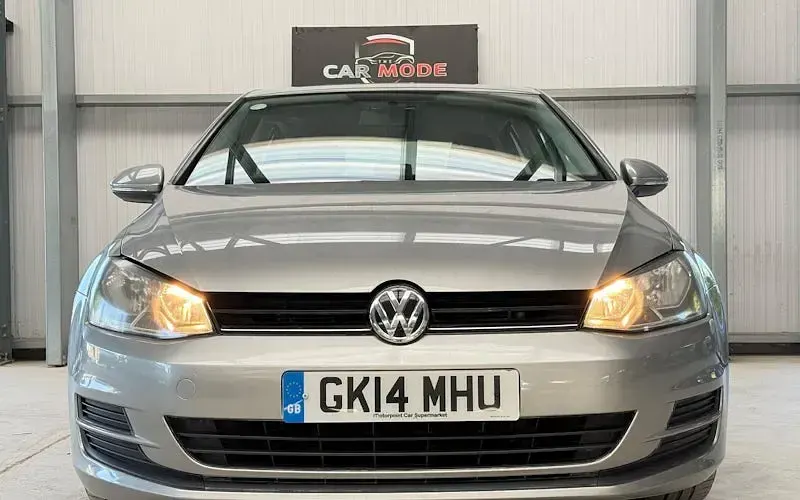 Used VW Golf VII S 86 HP (63 kW) 2014 Silver Hatchback