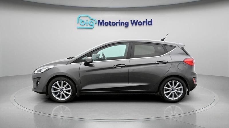 Used Ford Fiesta Titanium 95 HP (69 kW) 2020 Grey Hatchback