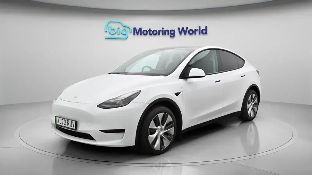 Used Tesla Model Y RWD 254 kW (346 HP) 2022 White SUV
