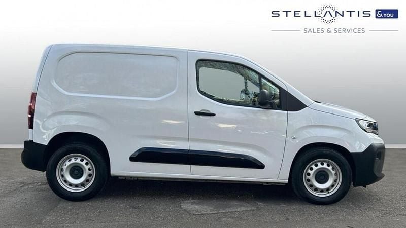 Used Peugeot E-Partner 98 kW (134 HP) 2024 White MPV