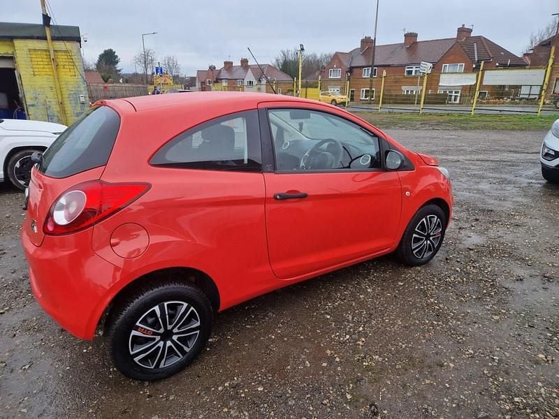 Used Ford Ka Studio 69 HP (50 kW) 2011 Red Hatchback