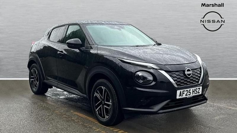 Arctic white New 2025 Nissan Juke N-Connecta SUV | £21,900 (Super price) - Image 1/4
