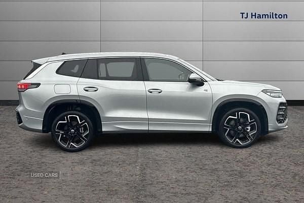 New VW Touran R-line 150 HP (110 kW) 2025 Silver MPV