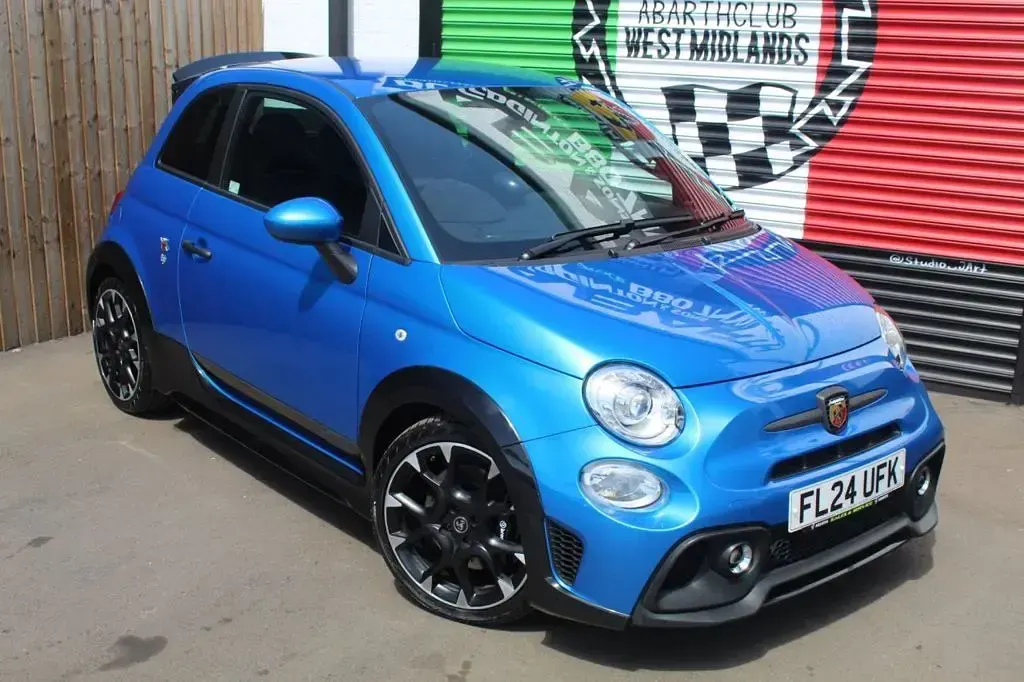 Used Abarth 695 180 HP (132 kW) 2024 Blue Hatchback