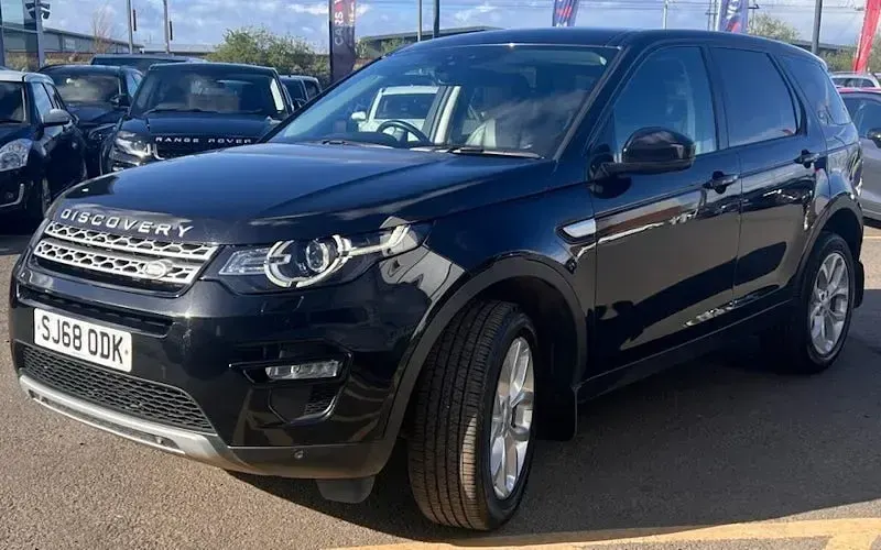 Used Land Rover Discovery Sport HSE 180 HP (132 kW) 2018 Black SUV