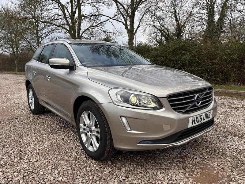 Gold Used 2016 Volvo XC60 SE Lux SUV | £15,400 (Fair price) - Image 1/3