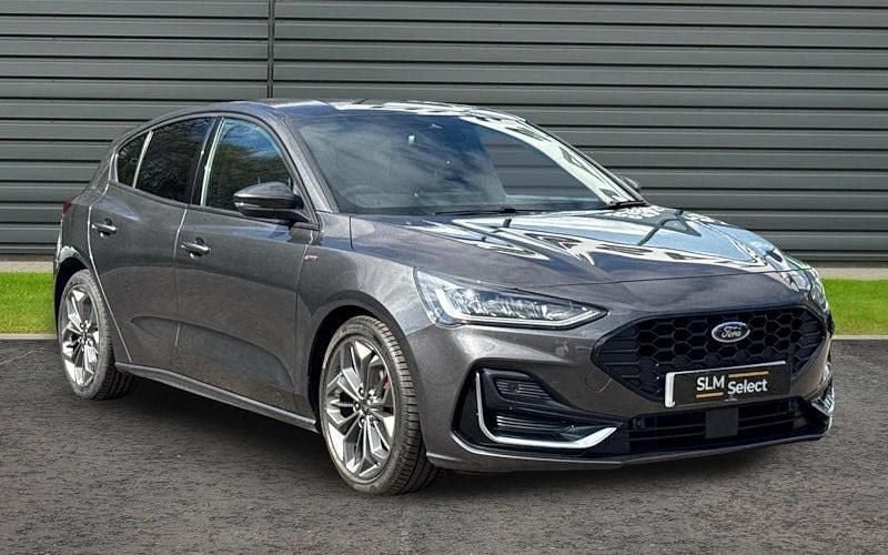 Second-hand Ford Focus ST-Line 120 CP (88 kW) 2022 Hatchback