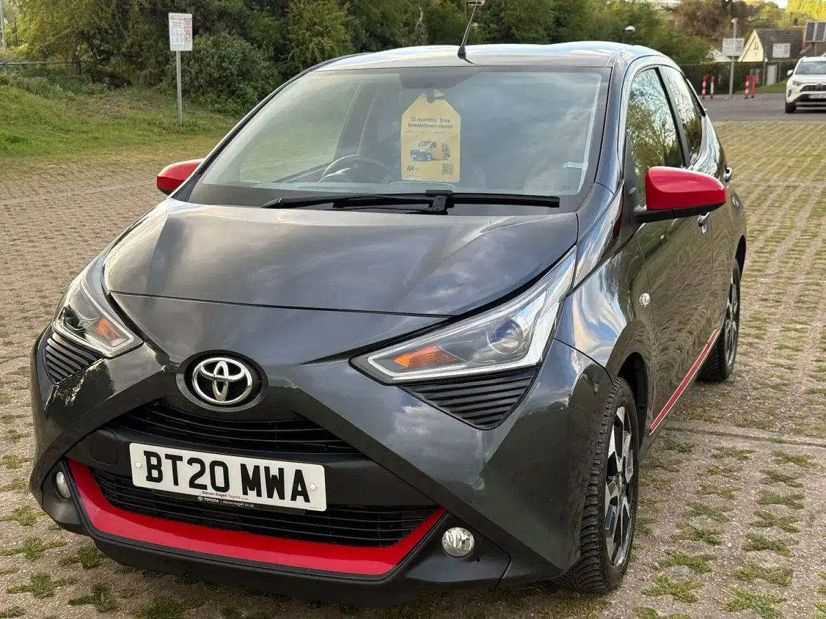 Used Toyota Aygo Trend 71 HP (52 kW) 2020 Grey Hatchback