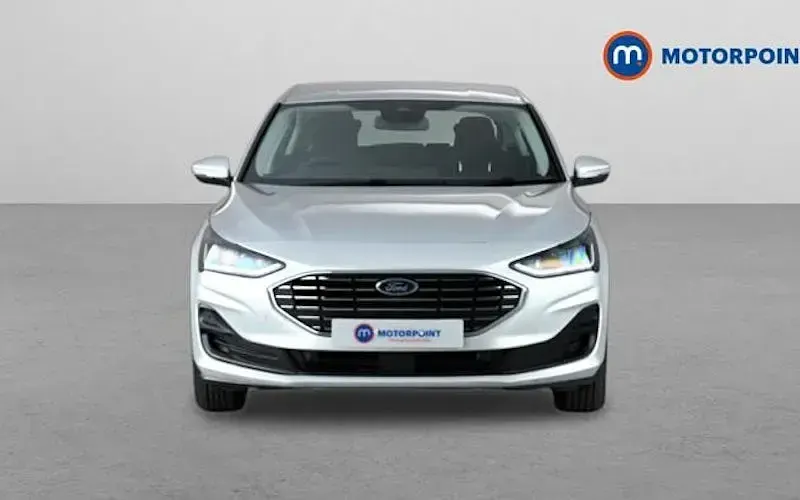 Used Ford Focus Titanium 125 HP (91 kW) 2023 Silver Hatchback