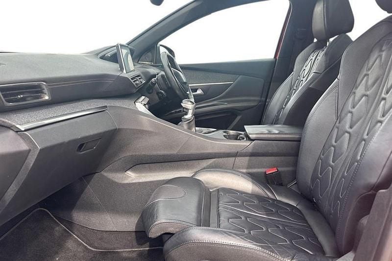 Used Peugeot 3008 GT-line 131 HP (96 kW) 2017 Red SUV