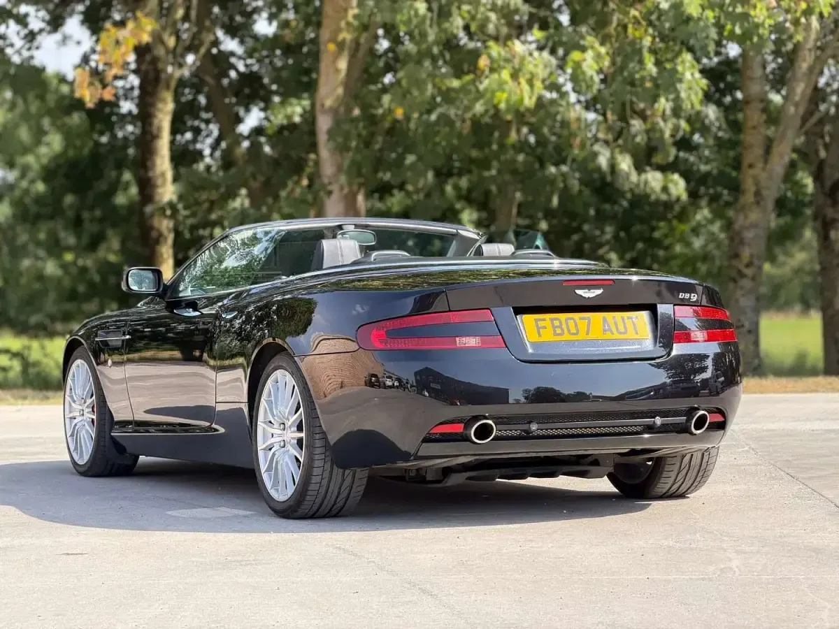 Used Aston Martin DB9 456 HP (335 kW) 2007 Black Cabriolet