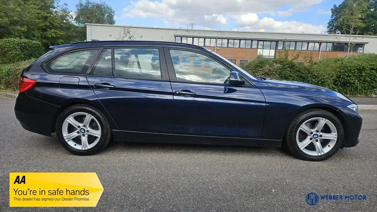 Used BMW 320 Performance 184 HP (135 kW) 2012 Blue Estate