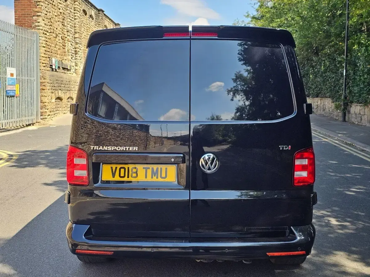 Used VW T6 Highline 148 HP (108 kW) 2018 Black Van