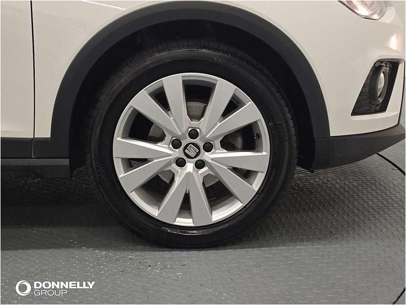 Used Seat Arona SE Technology 94 HP (69 kW) 2021 White SUV
