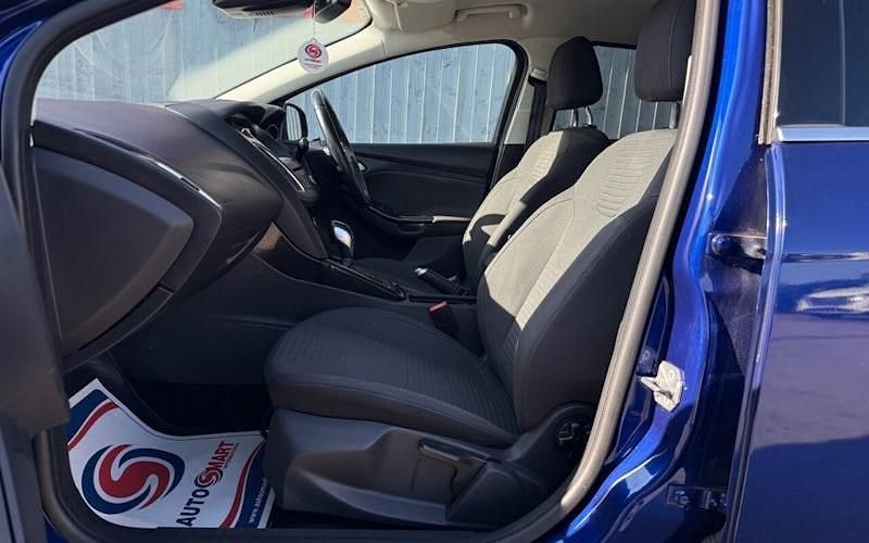 Begagnad Ford Focus Titanium 150 HK (110 kW) 2017 Halvkombi