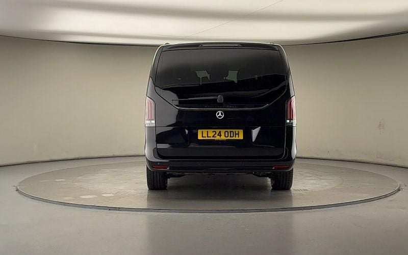 Usado Mercedes V220 163 HP (119 kW) 2020 Monovolume