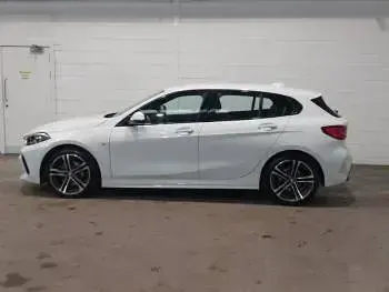 Used BMW 118 M Sport 136 HP (100 kW) 2023 White Hatchback
