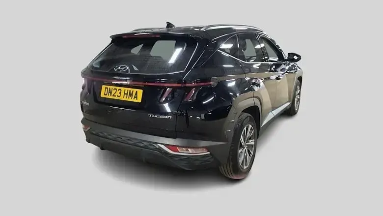 Gebraucht Hyundai Tucson SE 150 PS (110 kW) 2023 Schwarz SUV